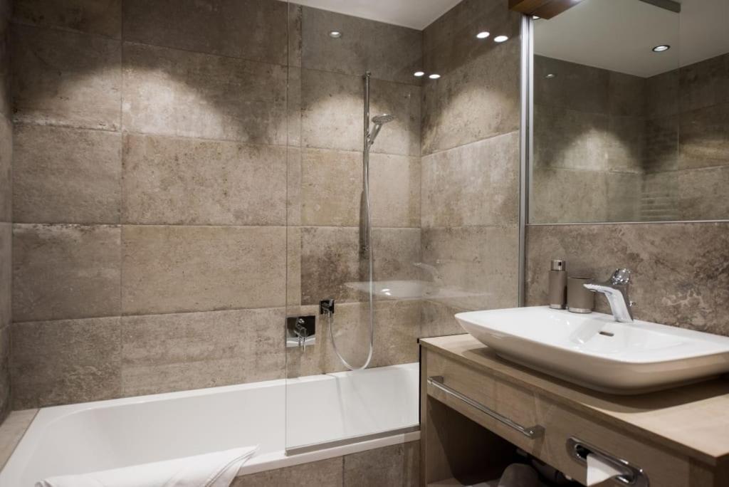 Pepi'S Suites - Lechtal Apartments Holzgau Kültér fotó