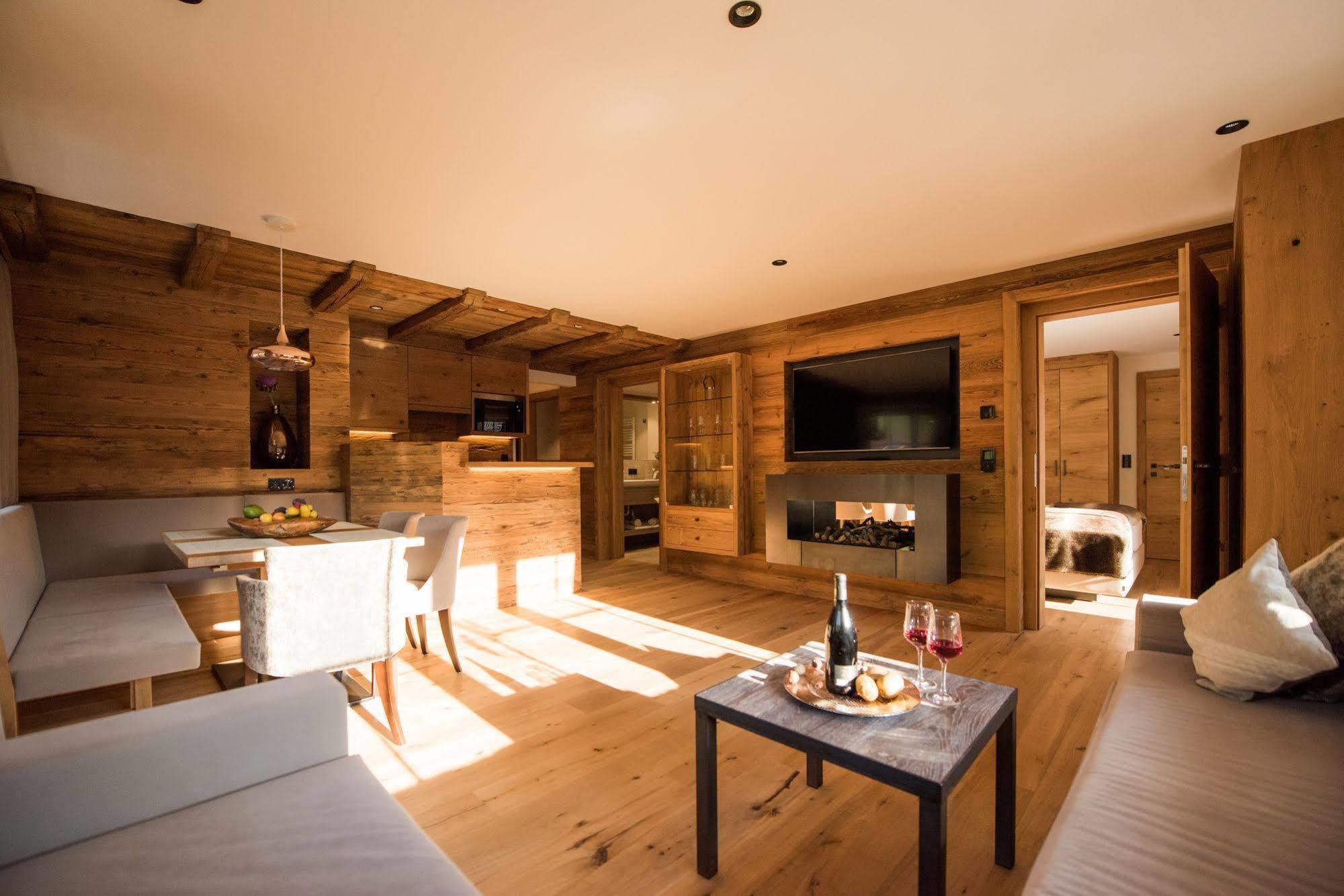 Pepi'S Suites - Lechtal Apartments Holzgau Kültér fotó