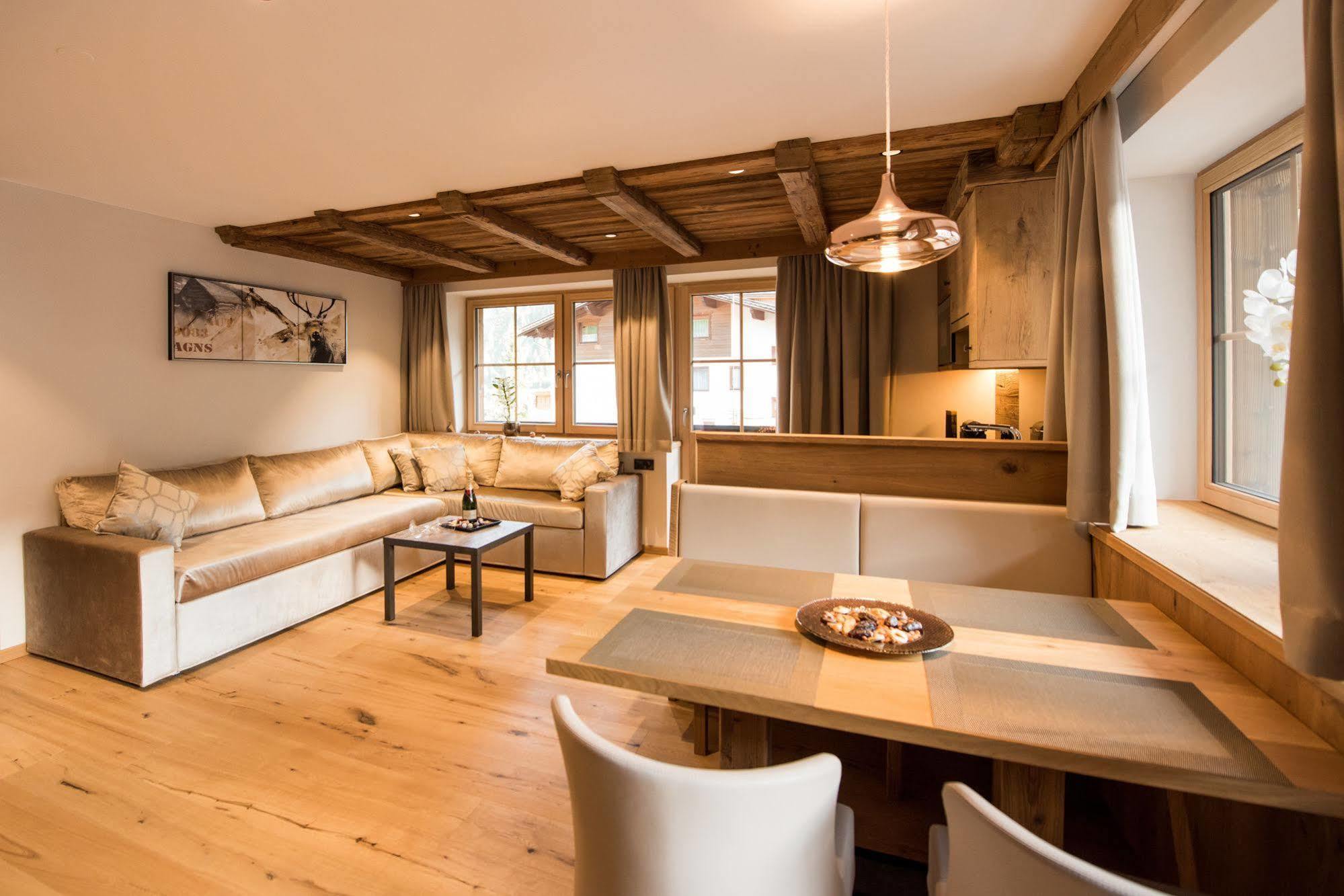 Pepi'S Suites - Lechtal Apartments Holzgau Kültér fotó