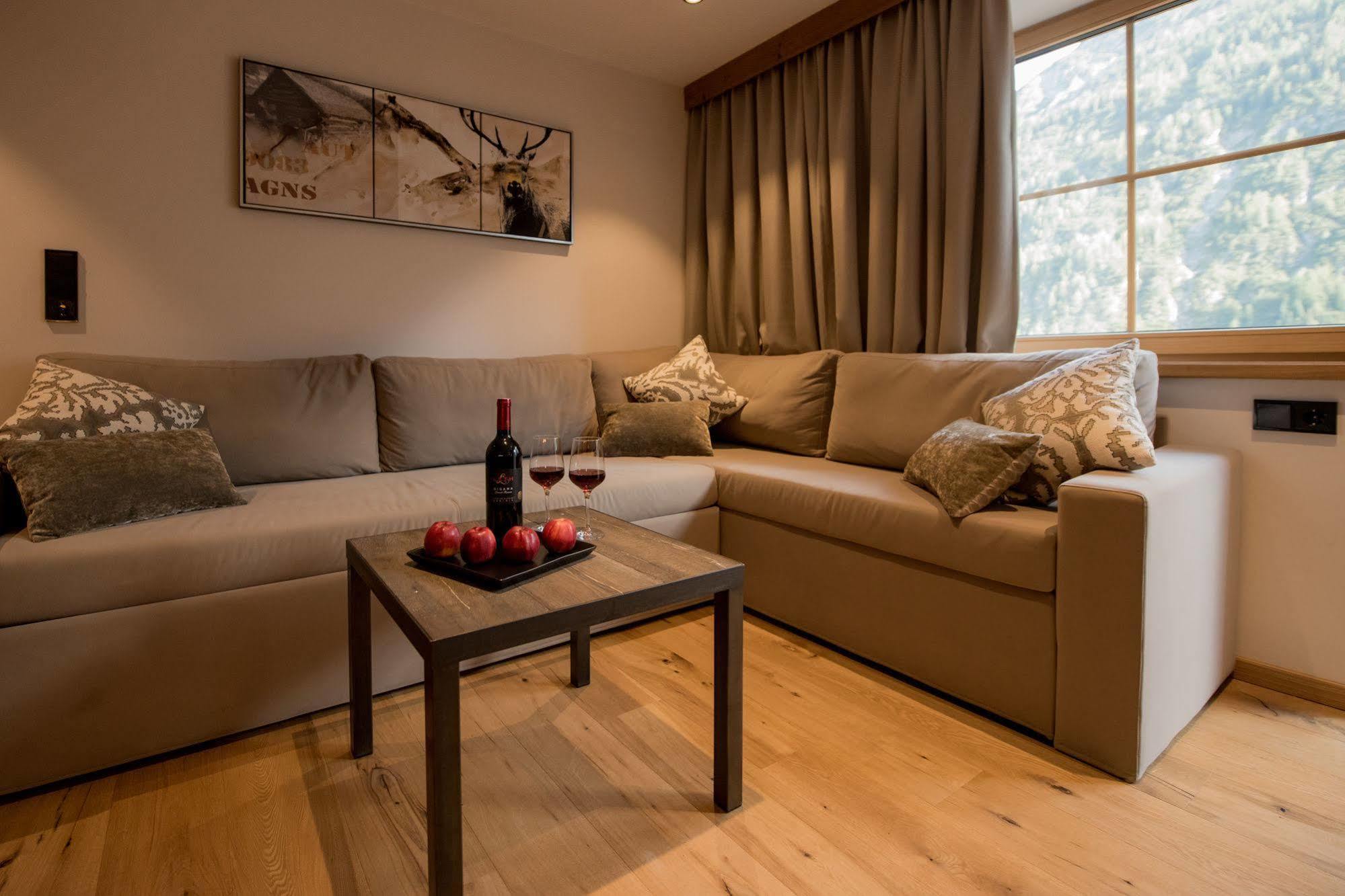 Pepi'S Suites - Lechtal Apartments Holzgau Kültér fotó