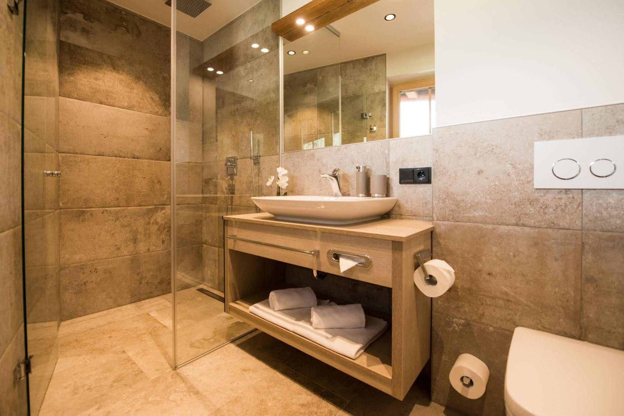 Pepi'S Suites - Lechtal Apartments Holzgau Kültér fotó